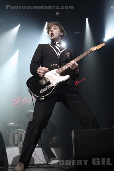 THE HIVES - 2008-04-20 - PARIS - Zenith - Per Almqvist - Niklas Almqvist